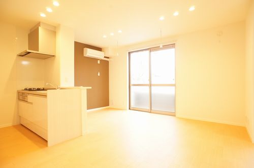 メゾン　ド　グラン　アーブル 202号-2