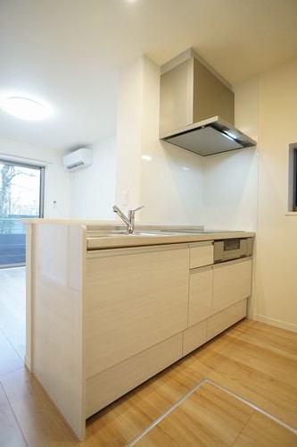 Ｂｏａｒ　Ｍｏｕｓｅ 102号-3