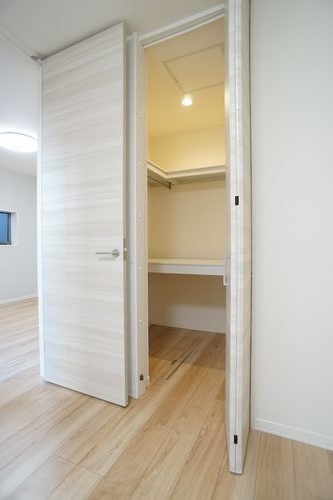 Ｂｏａｒ　Ｍｏｕｓｅ 102号-8