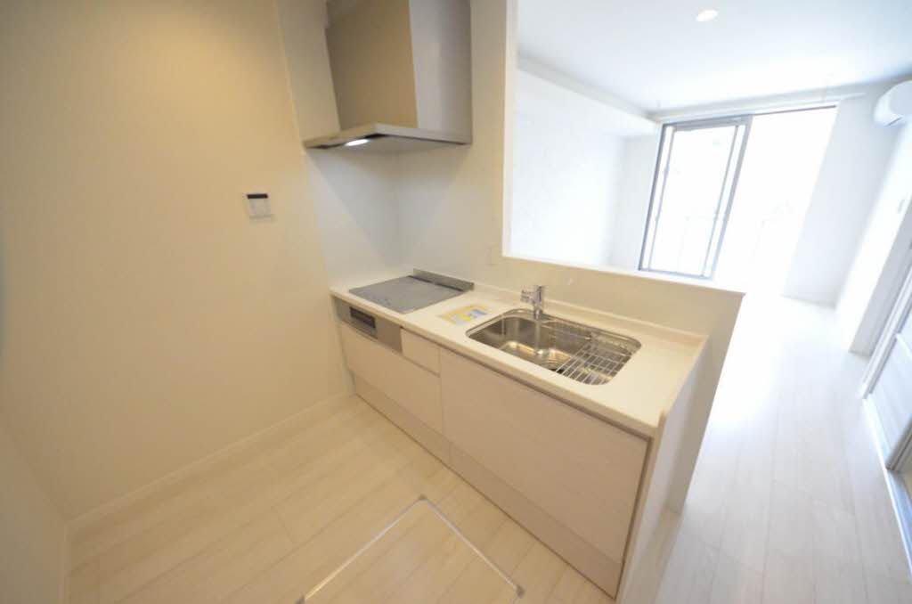 ＨＩＫＡＲＩ　ＥＡＳＴ 103号-4