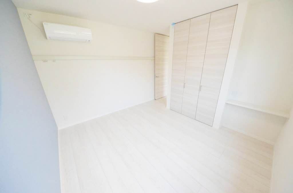 ＨＩＫＡＲＩ　ＥＡＳＴ 103号-7