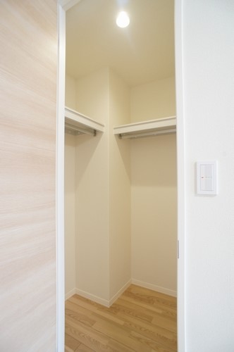 シャーメゾン　ドマーニ 102号-4