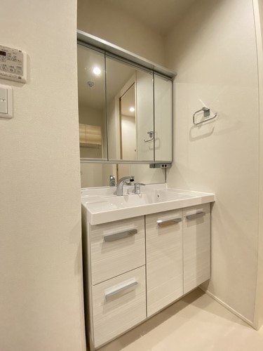 GLORIOUS ONE 305号-9