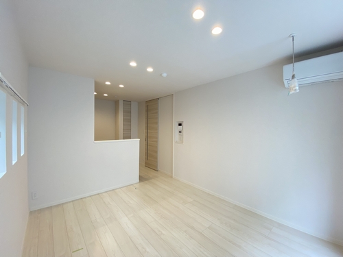 Ｂｅｌｌｅ　Ｎｏｙｅｒ 103号-3