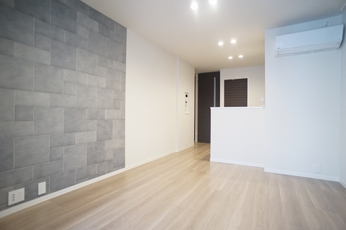 Ｕｒｂａｎ　Ｋｕｂｒｉｃｋ 103号-2