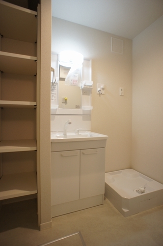 シテール谷中 101号-7