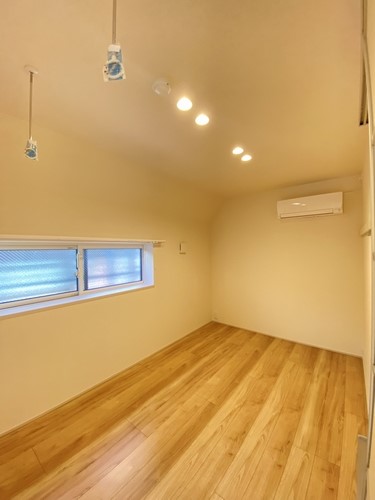 雄治レジデンス 203号-5