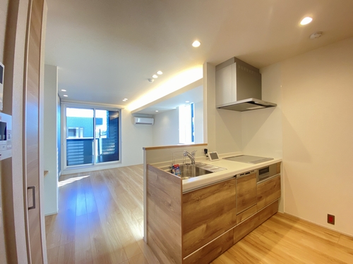 雄治レジデンス 302号-3