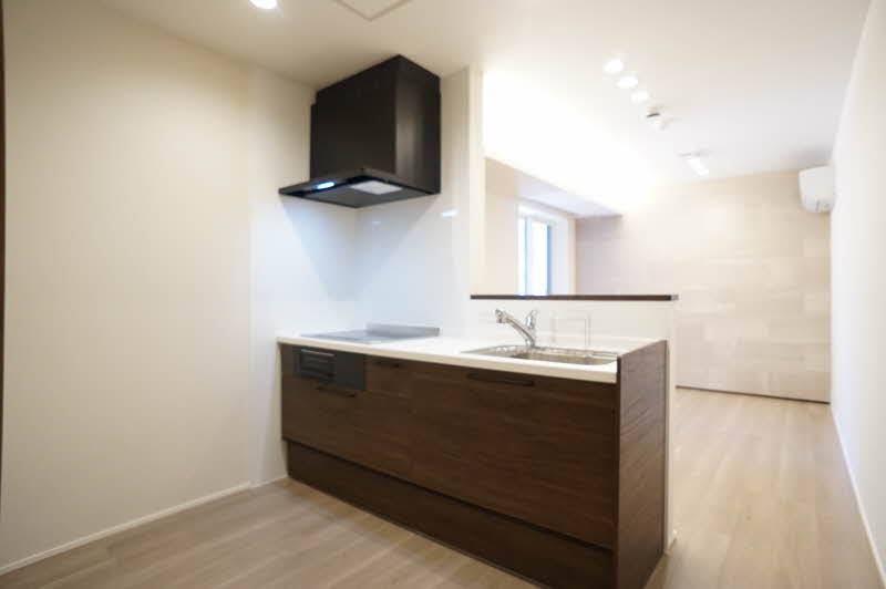 シャーメゾン　コーワ　ウエスト 302号-4