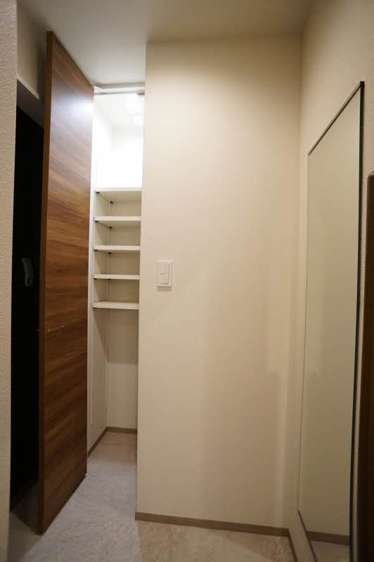 シャーメゾン　コーワ　ウエスト 302号-11