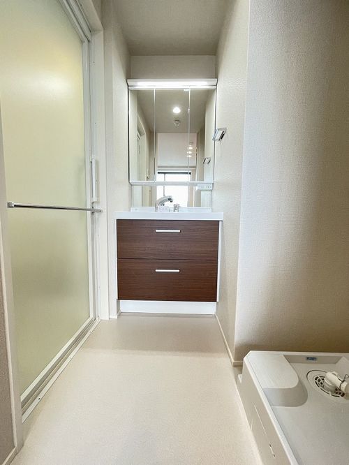 リヨン千代田 305号-6