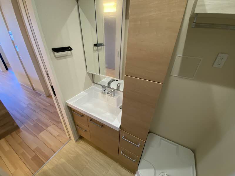 グランリリー 303号-8