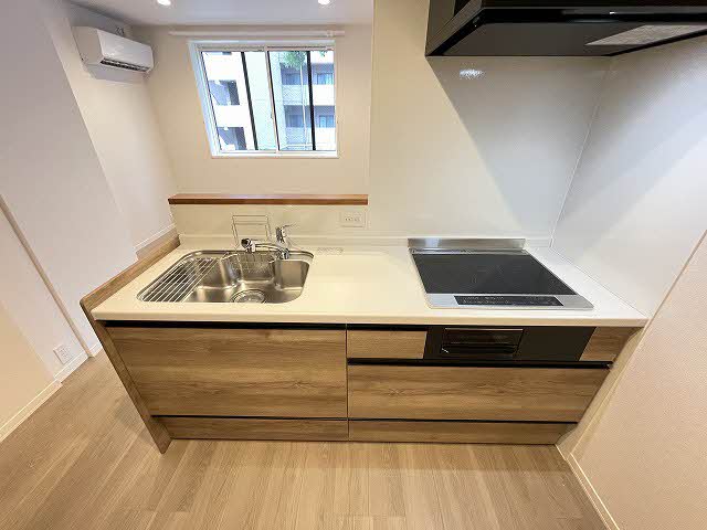 ウェルデンス根岸 206号-5