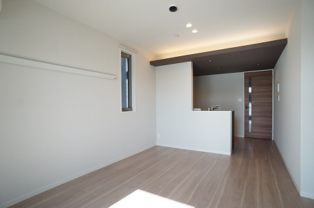 ファーストブルー 201号-2