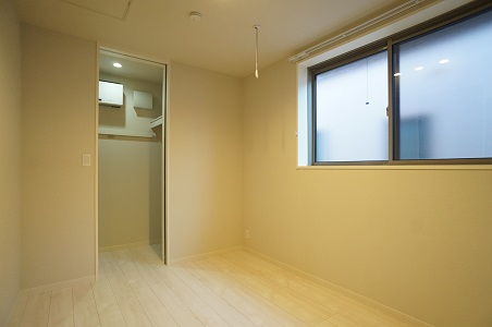 ファーストブルー 302号-5