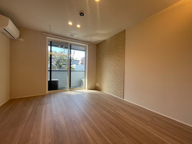 アズ＆レア 102号-2