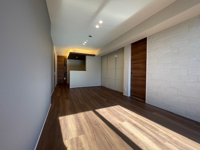 グラン　グルナード 303号-5