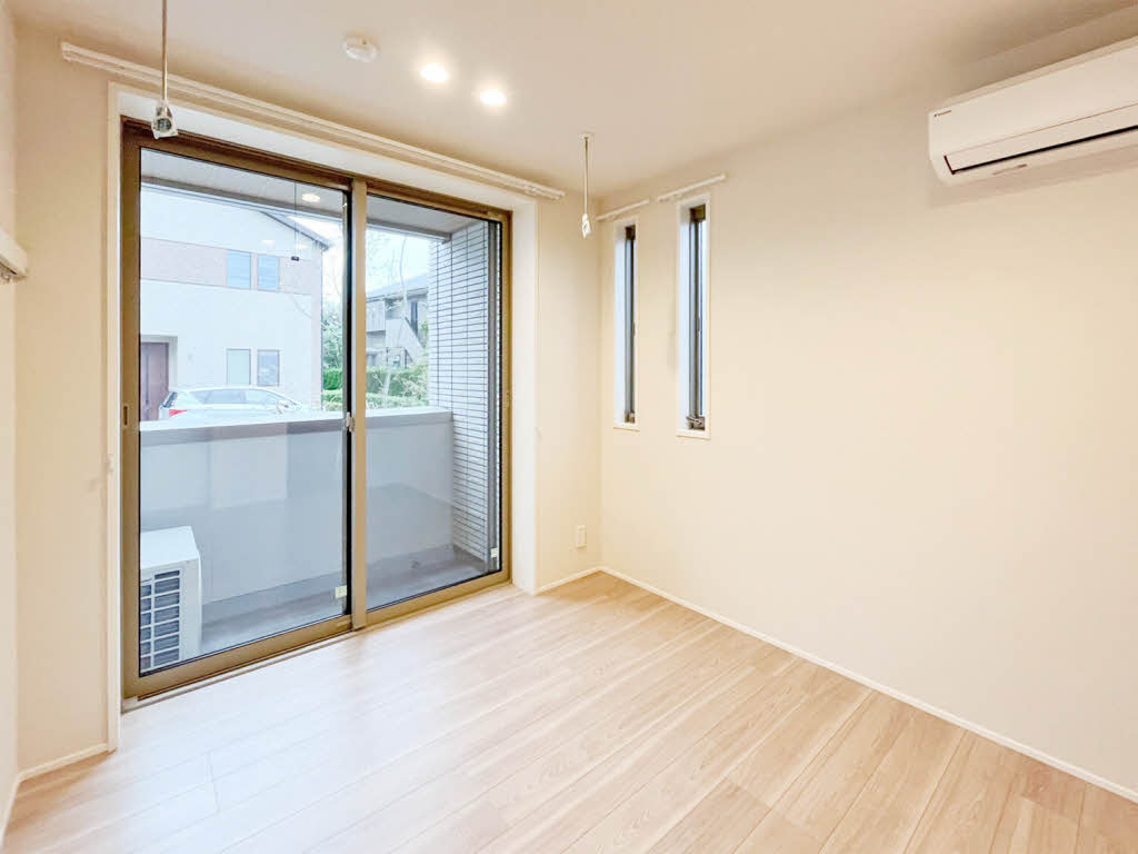 アルビオン　コート 101号-8