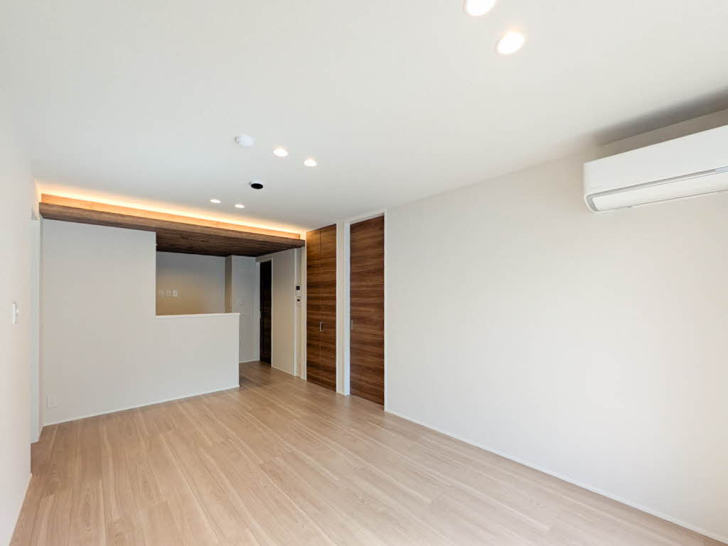 アルビオン コート 102号-2