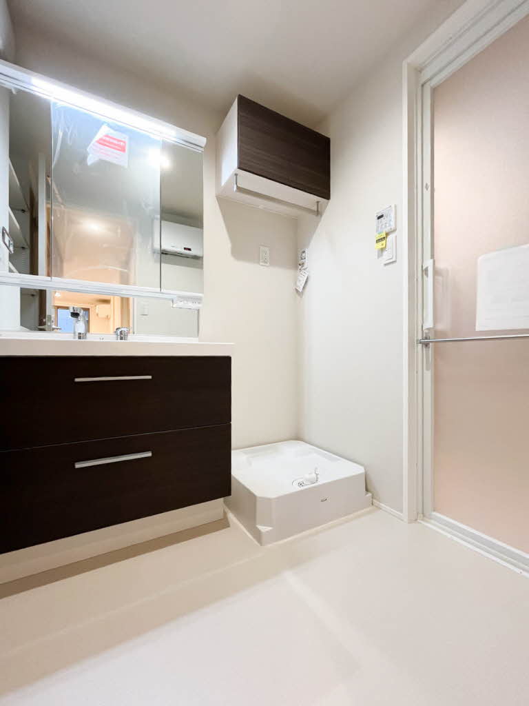 アルビオン　コート 105号-9