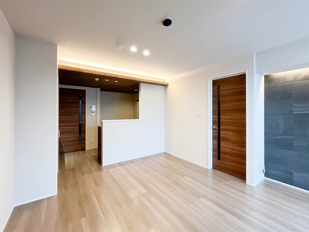 アルビオン　コート 201号-2