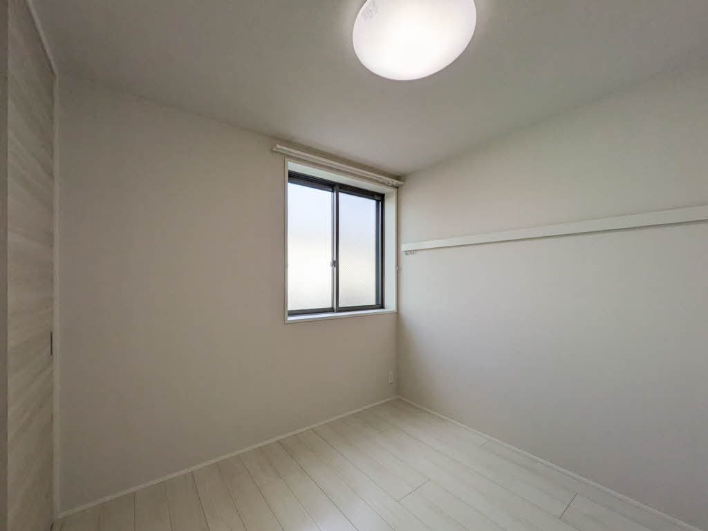 アルビオン　コート 207号-5