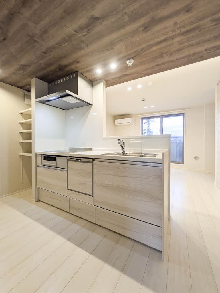 アルビオン　コート 307号-4