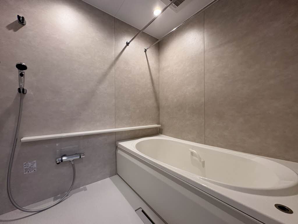 セントリビエ江北 102号-8