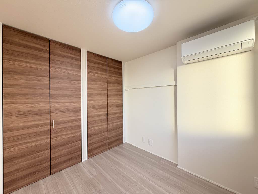 フレジア 302号-5