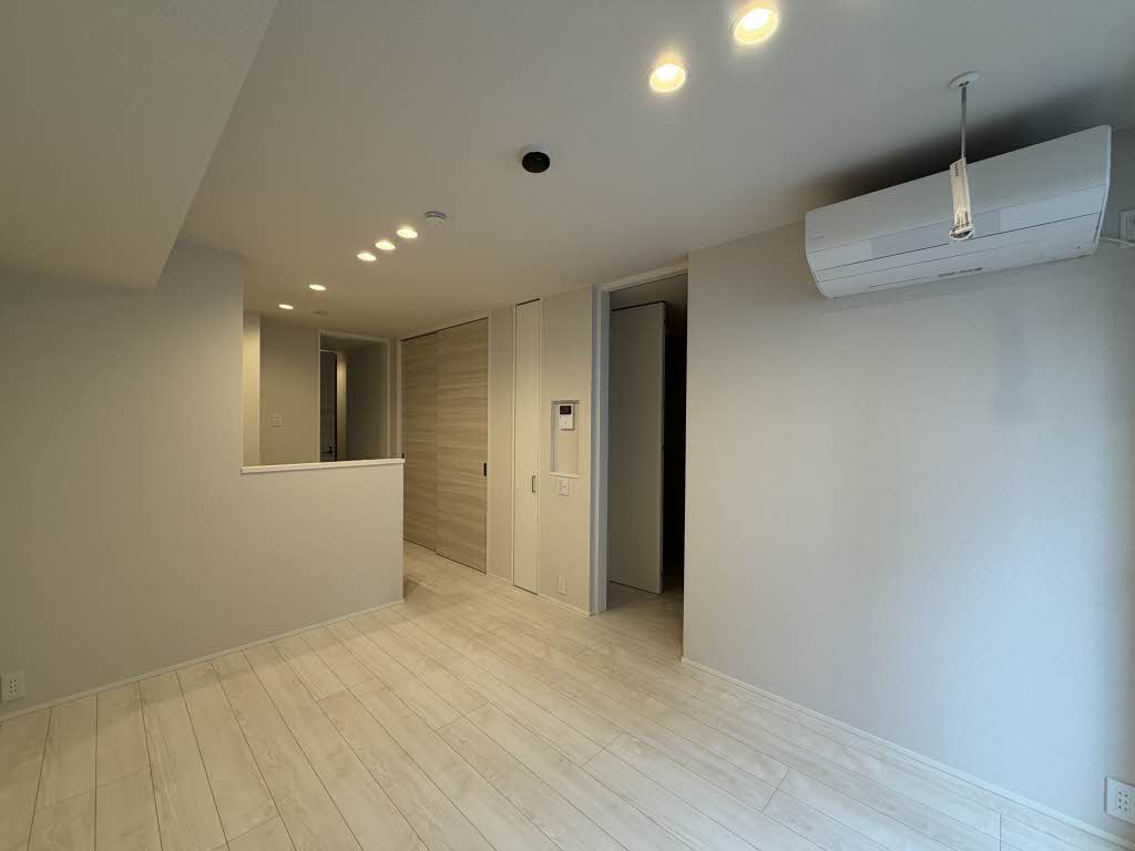 アーバングレイス 102号-2