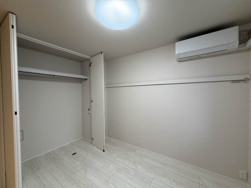 アーバングレイス 102号-5