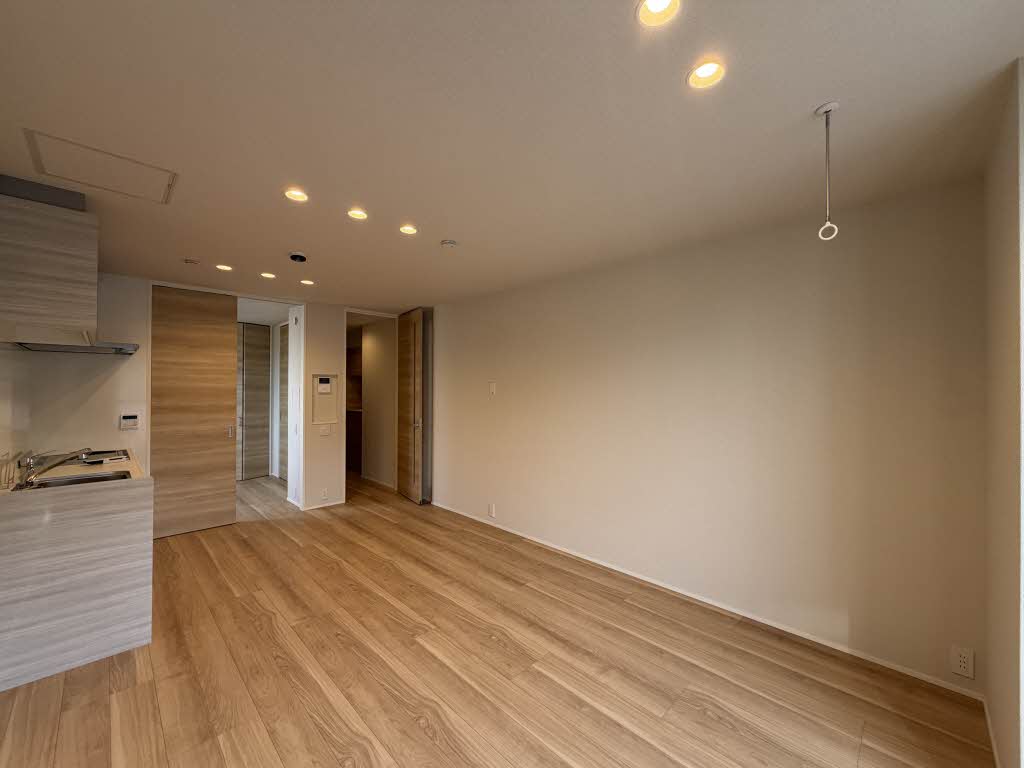 アーバングレイス 202号-4