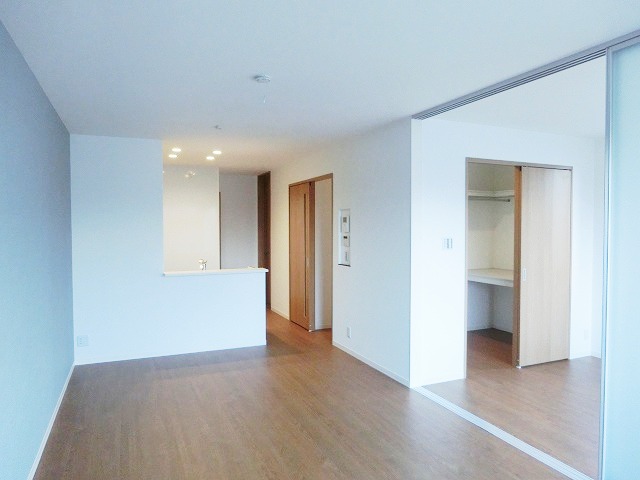 メゾン・ド・リンネル 201号-5