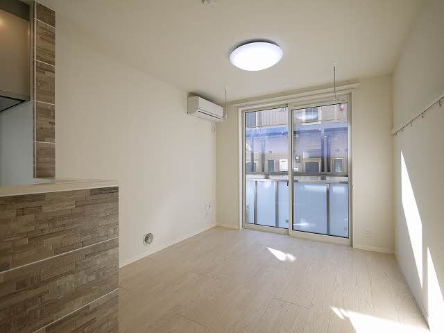 リル　コースト 101号-2