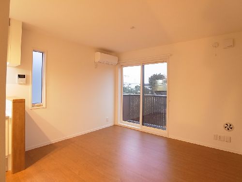 コモドシェルタ三鷹 101号-2