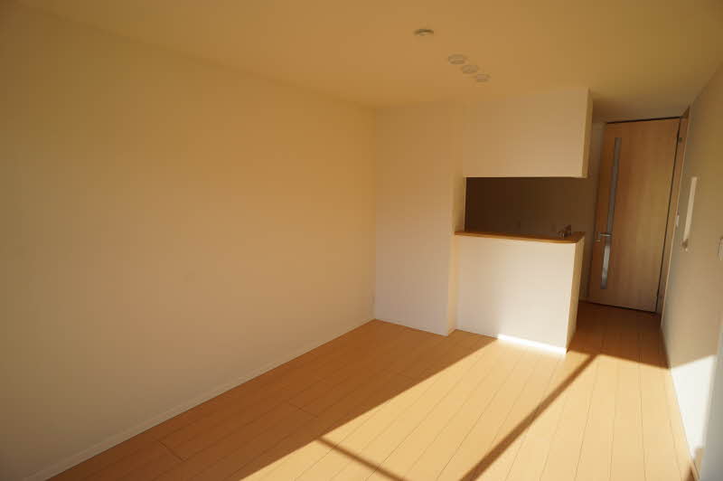 クロスコート 102号-3