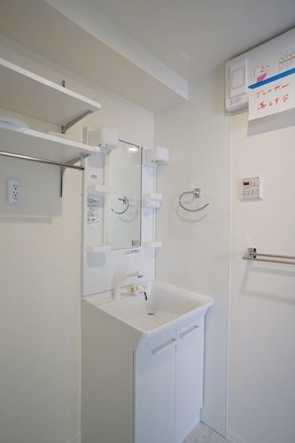 ＡＲＴ　ＳＰＨＥＲＥ　Ｋｏｋｕｂｕｎｊｉ 203号-8