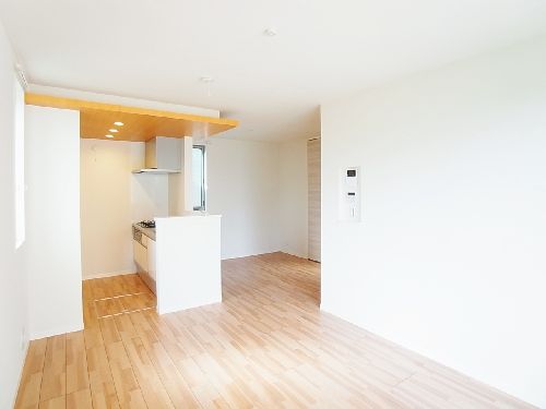 ノイハイム 101号-2