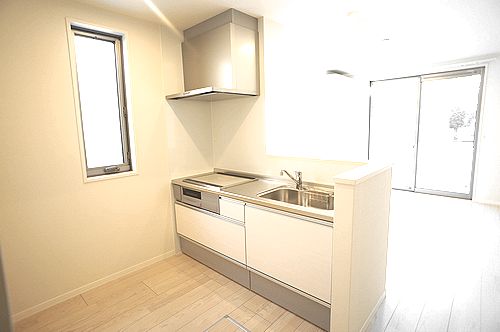 メゾン　リュイソー 102号-4