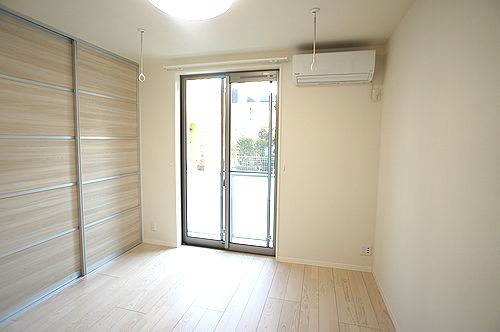 メゾン　リュイソー 102号-5