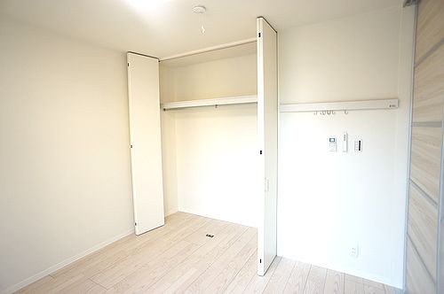 メゾン　リュイソー 102号-6