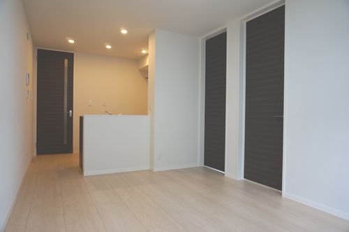 ガイア是政　弐番館 101号-2