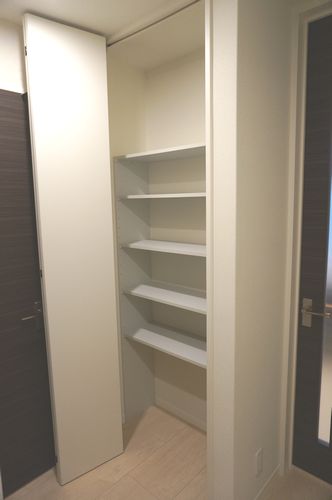 ガイア是政 弐番館 301号-4