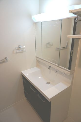 ガイア是政 弐番館 301号-8