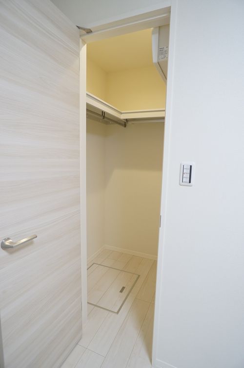 ドゥーヴェ　パルモア 107号-11