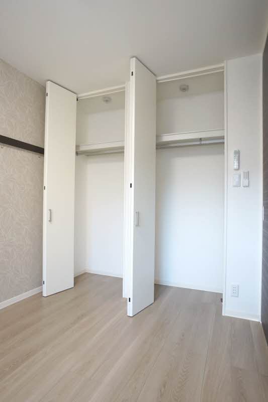 Lumiere 102号-5