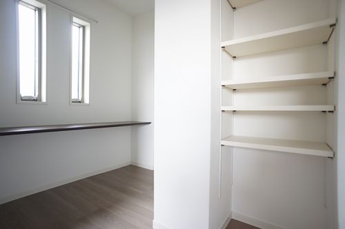 ドゥマール リンネル 301号-6