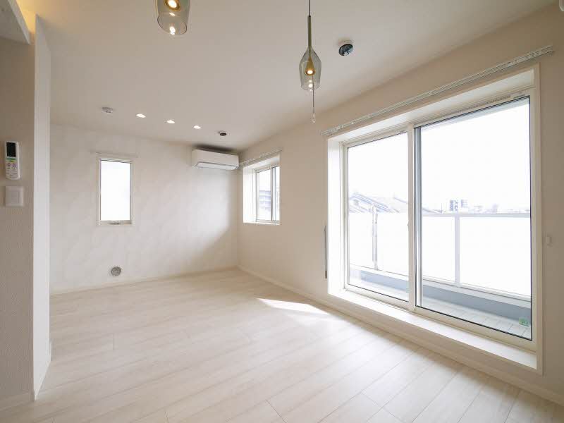 シャーメゾン　舞 305号-3