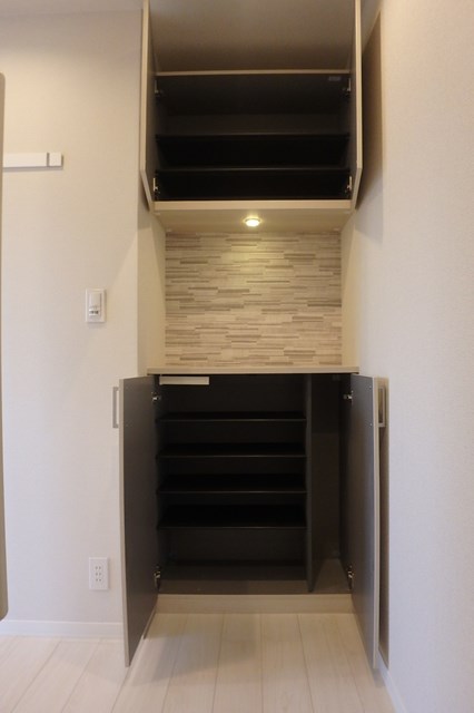 クレスティーク 302号-10