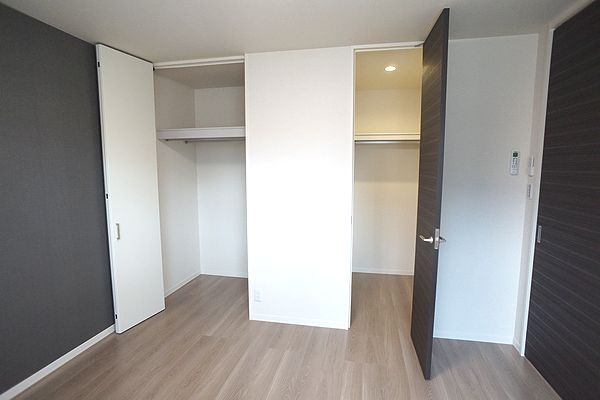 ドルフ白糸台 102号-6